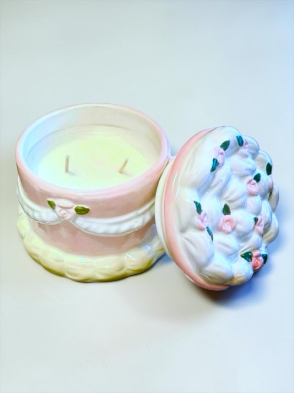 Urban Outfitters Cake Candle, Pink Ceramic Dessert Candle Cottagecore Decor NWT